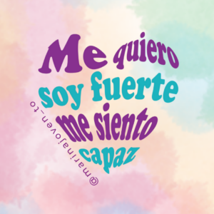 Chapa redonda «Me Quiero», con diseño gráfico en tonos turquesa, rosa y morado.